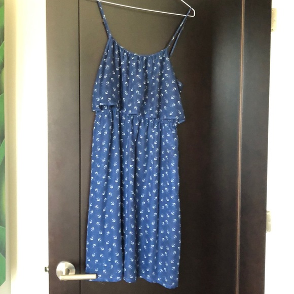 Dress - Picture 1 of 5